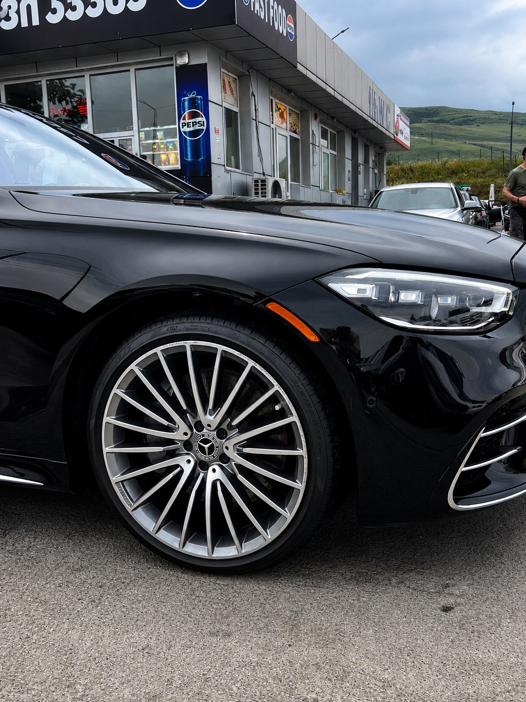Mercedes-Benz S 500