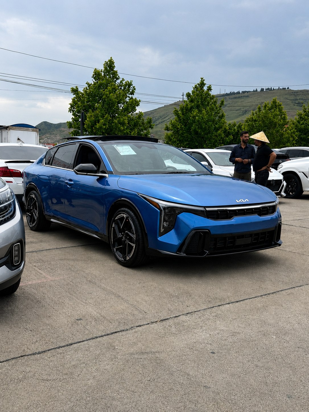 Kia k4
