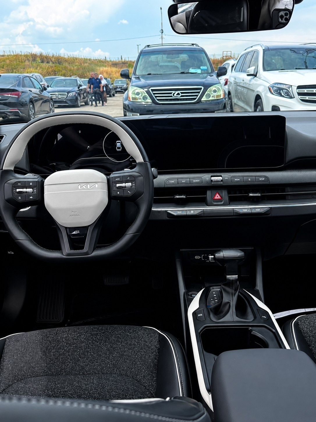 Kia k4