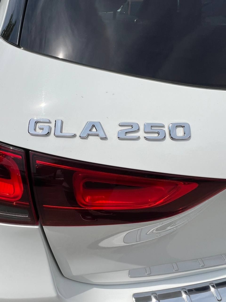مرسدس بنز GLA 250