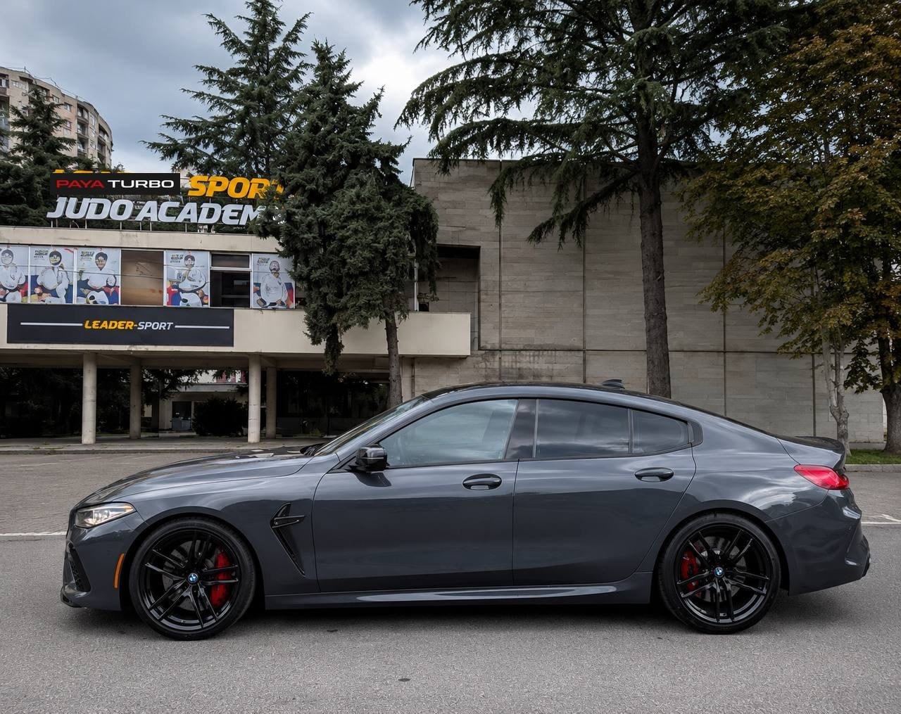 BMW M8