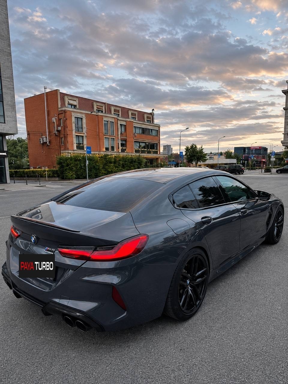 BMW M8