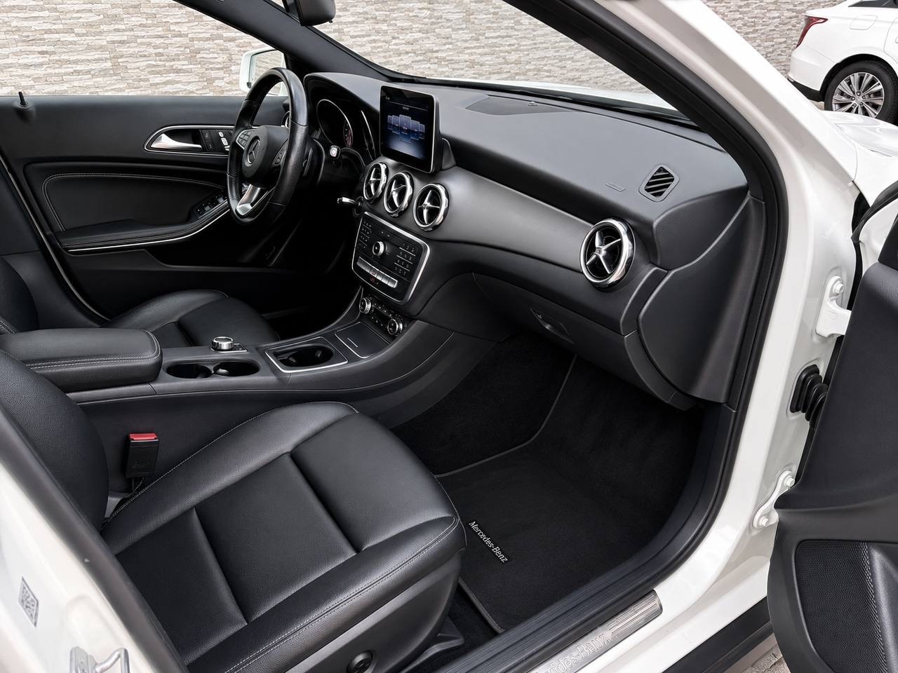 مرسدس بنز GLA 250