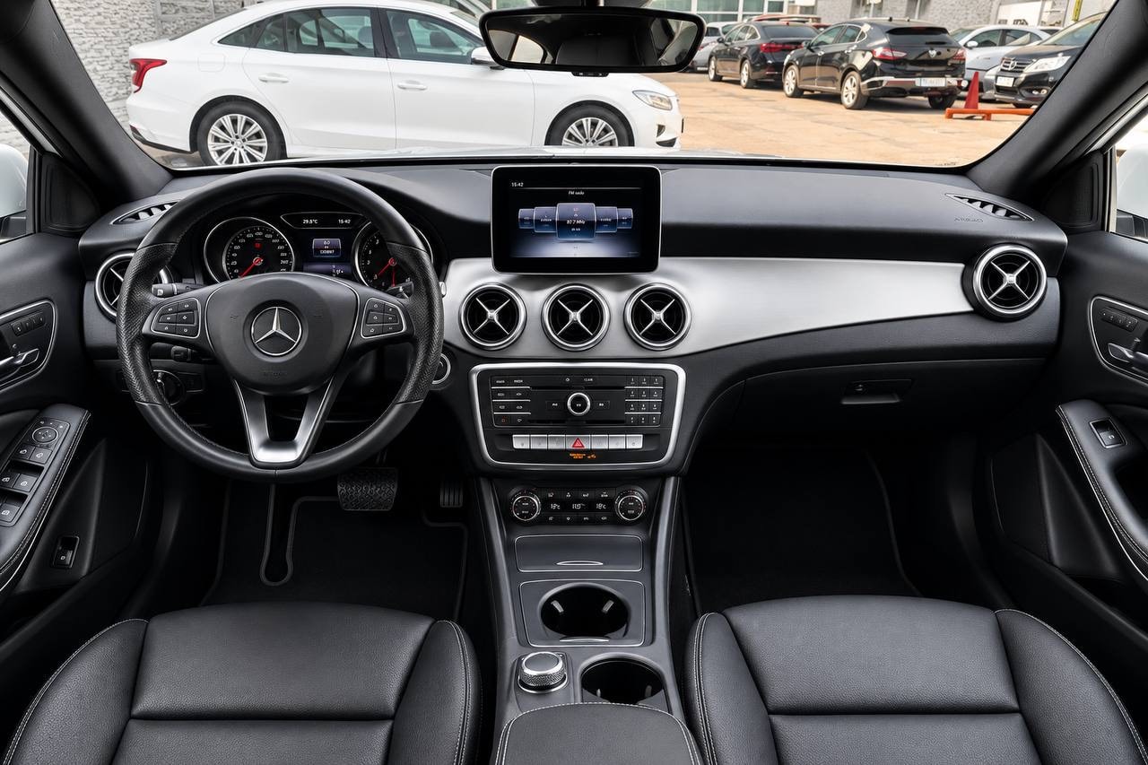 مرسدس بنز GLA 250