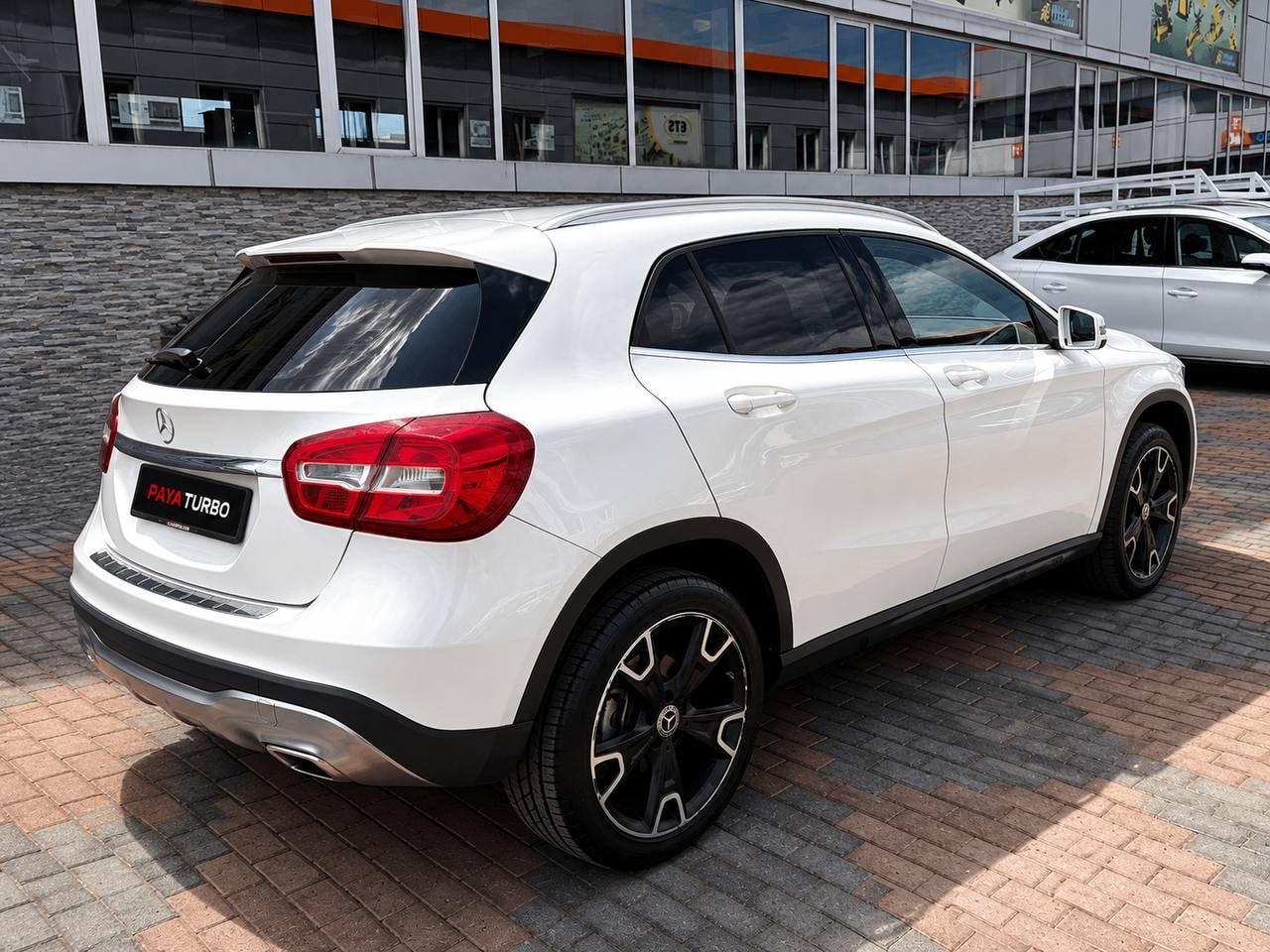مرسدس بنز GLA 250