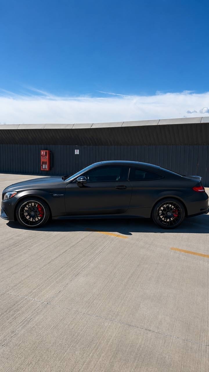 مرسدس بنز AMG C63 S