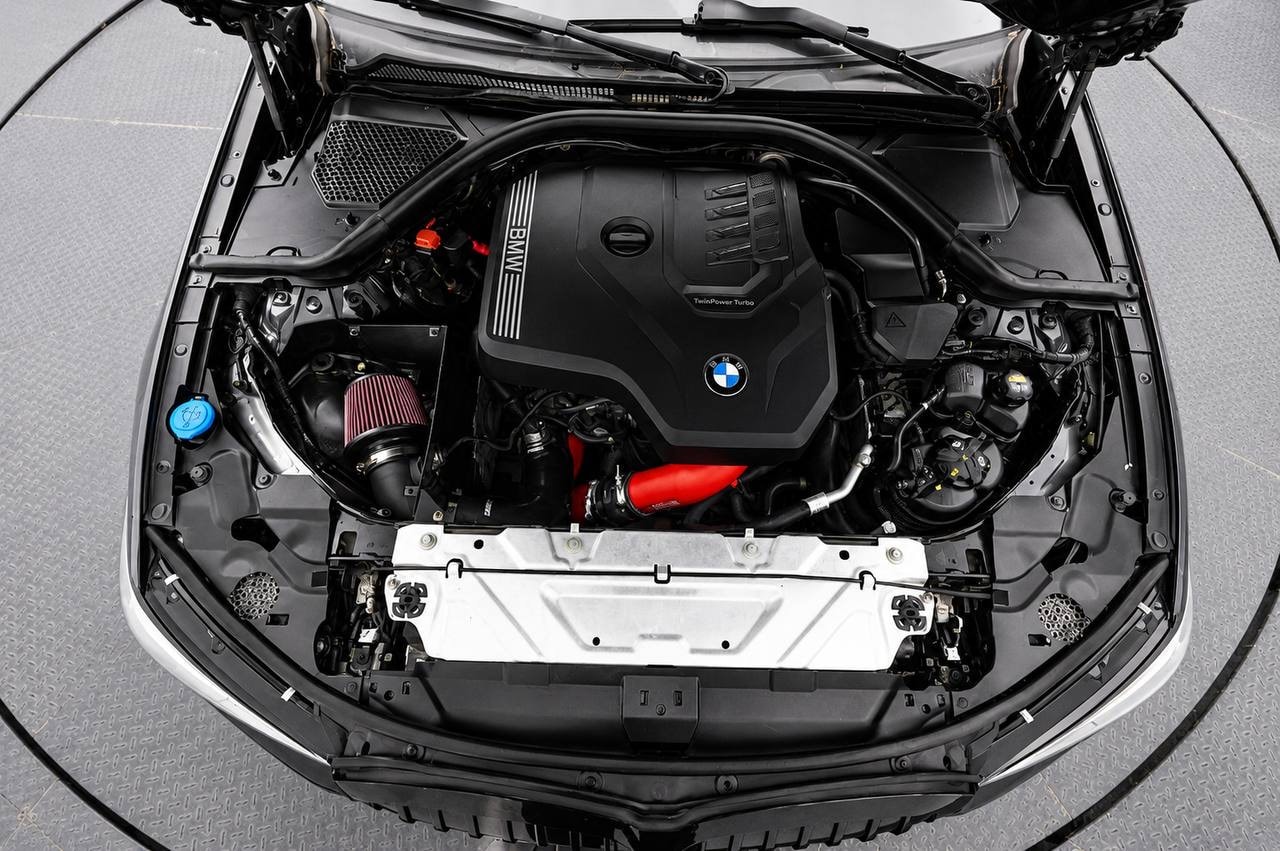 BMW 330i xDrive