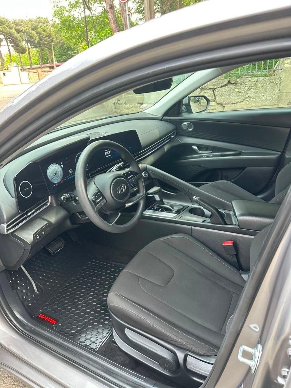 هیوندای Elantra