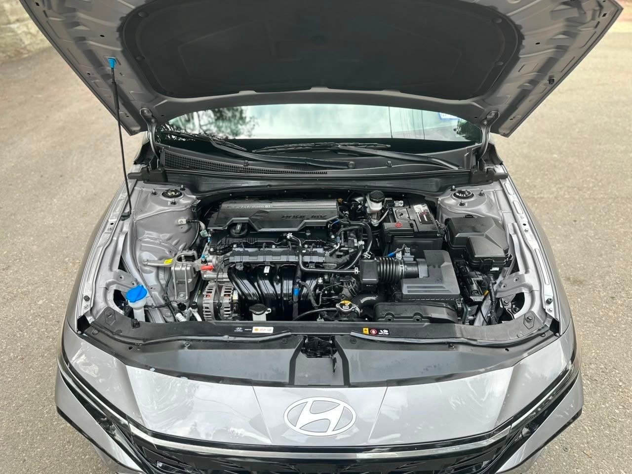 هیوندای Elantra