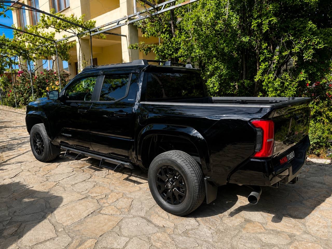 Toyota Tacoma